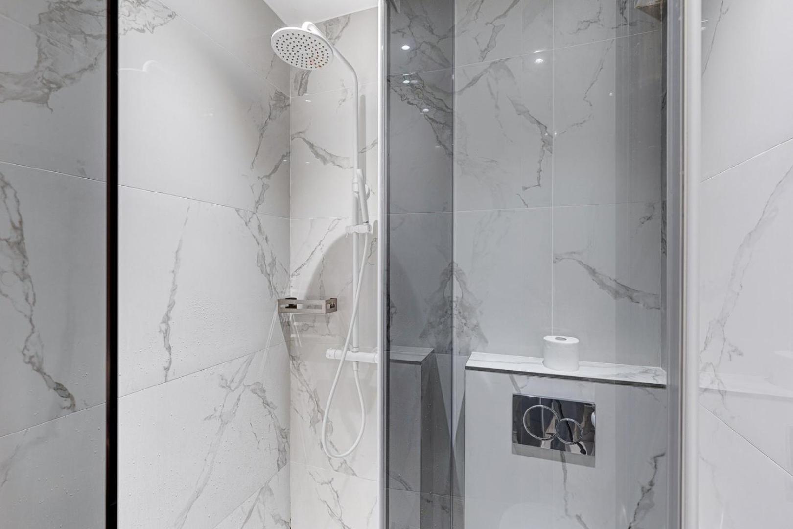 212 Suite Louboutin - Superb Apartment In Paris Bagian luar foto